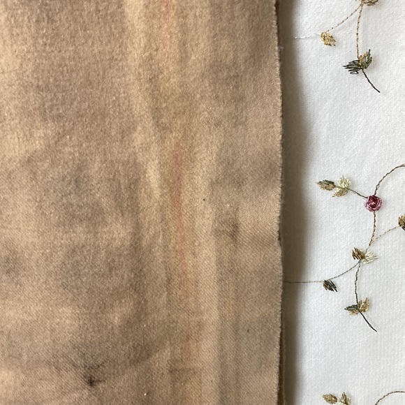 AMICALE Cashmere scarf - Picture 7 of 9